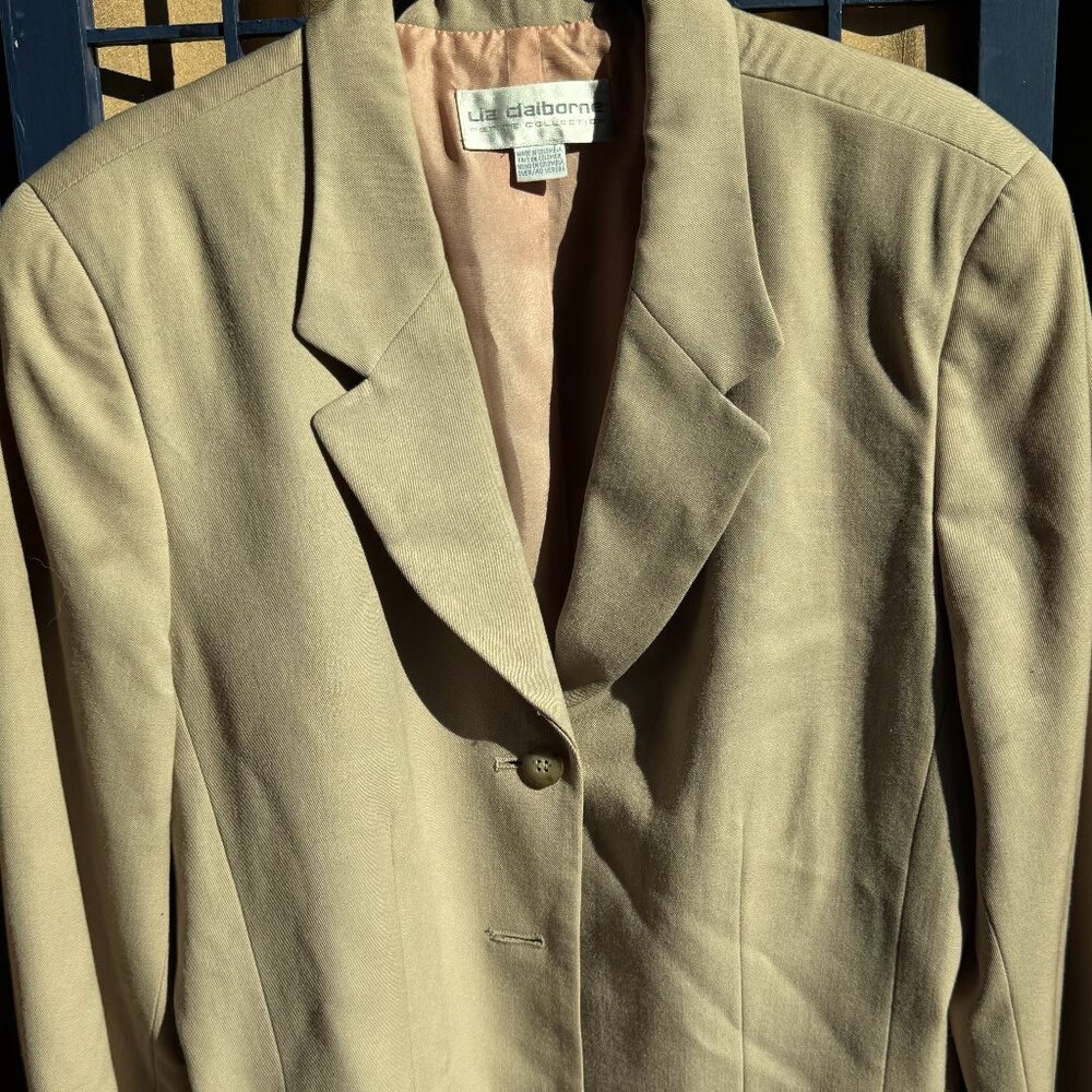 Liz Claiborne Petite Blazer Size 14P Neutral Tan Classic Career Jacket